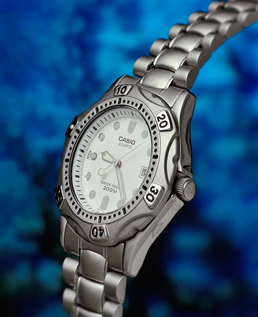 watch advert photograph